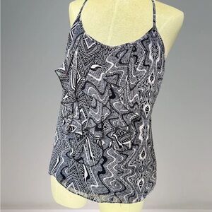 Women's Black and White Patterned Top
